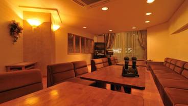 カラオケ ルーム / 6