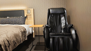 プレミアム シングルルーム (マッサージチェア付) ダブルベッド 1 台 禁煙