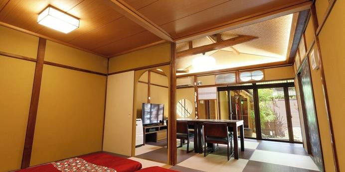 京町屋別邸 はな亭（京都府 町家） / 1