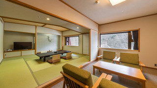 [禁煙] 本館スーペリア 和室 川側 (12.5畳+広縁)