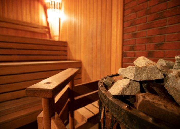 静かな音楽とともにしっかり汗をかいたら水シャワーですっきり（画像はイメージです）