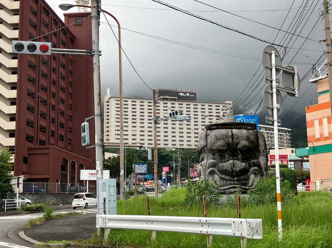 目の前に杉乃井ホテル