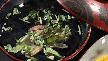 食事・飲み物 / 3