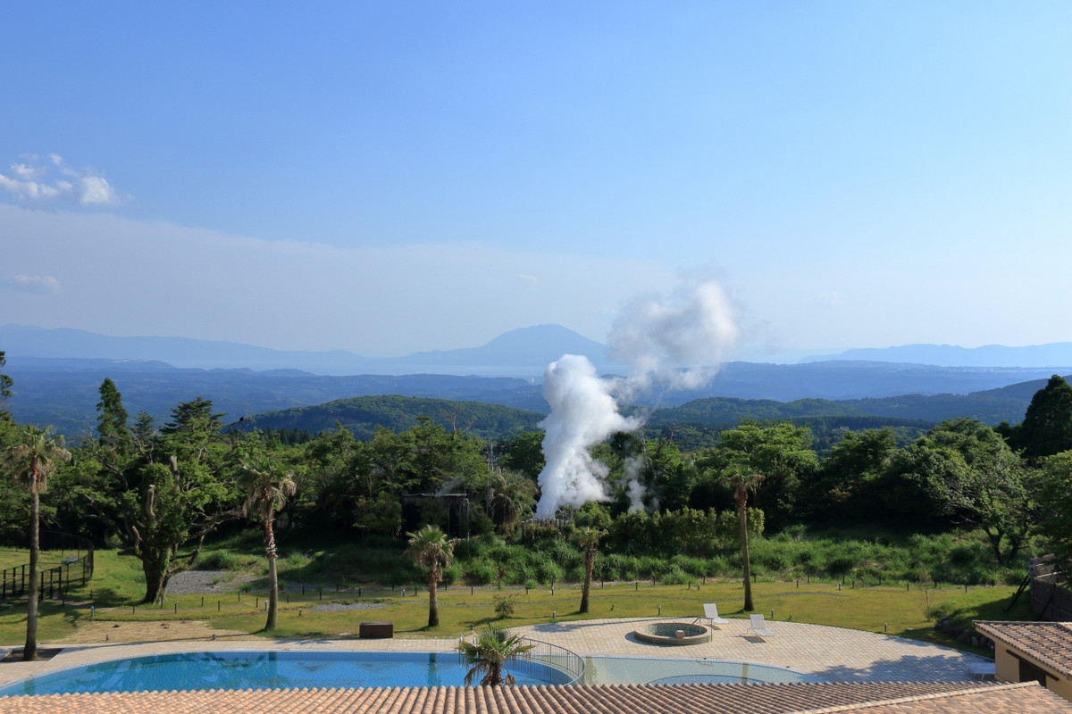 客室から見た錦江湾と桜島