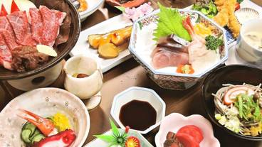 食事・飲み物 / 4