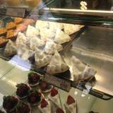 エーデルワイス洋菓子店 呉本通店（エーデルワイスヨウガシテン）