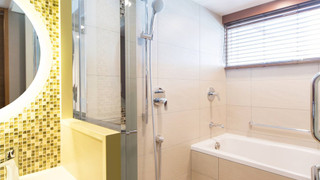 ルーム ダブルベッド 1 台 パーシャル オーシャン ビュー(パーシャル ダブル)