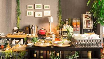 朝食スペース / 9