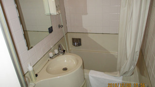 エコノミー ダブルルーム 喫煙可