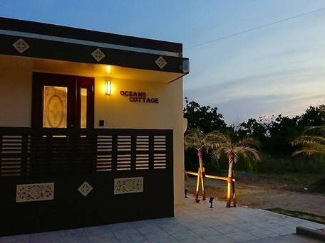 オーシャンズコテージ / 2