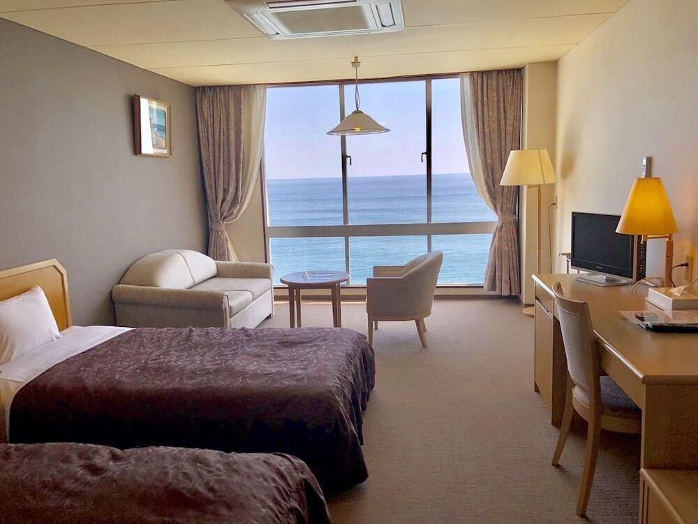 ウミガメの産卵地まで徒歩圏。海の景色に癒される滞在を4010128