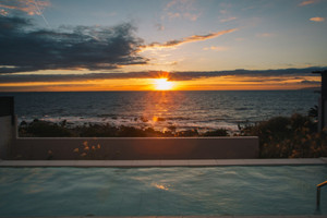 温浴施設「海泉浴 島の湯」の露天