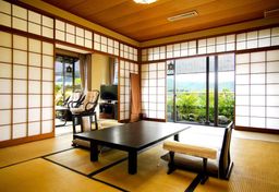 京都 嵐山温泉 渡月亭