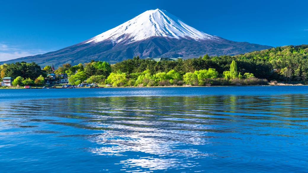 富士山と河口湖 / 3