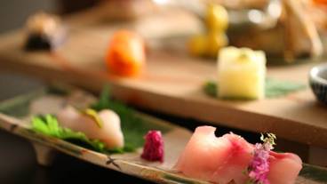 食事・飲み物 / 1