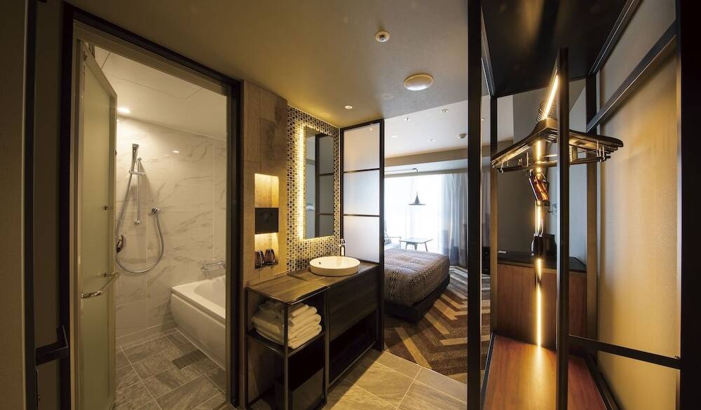 家具にこだわった
ヴィンテージモダン空間 / 2