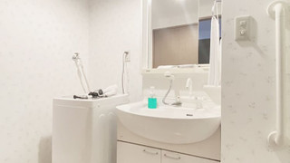 3ベッドルームアパートメント バルコニー付き 701号室