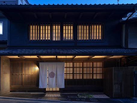 THE MACHIYA KAMIUMEYA / 1