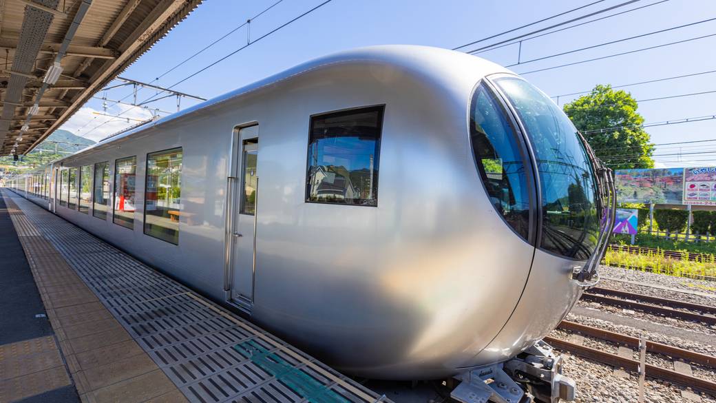 特急ラビュー / 5