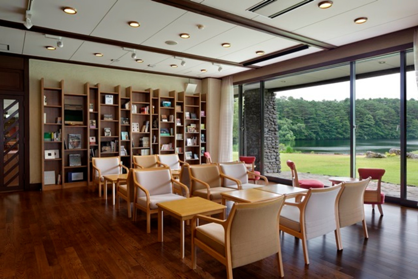 絵はがきのような景色の中で羽を伸ばしましょ◎3394306