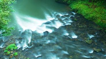 渓流側客室の眺望一例 / 10