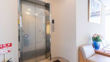 エレベーター / 2