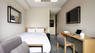 モデレートダブル