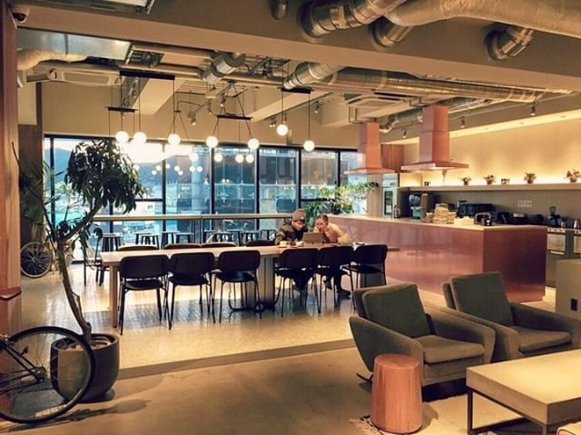 ロビーで出される朝食も美味しそうでした