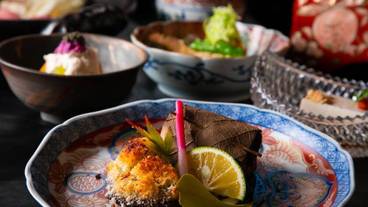 食事・飲み物 / 4