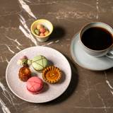 ゲストラウンジのスイーツ例 / 2