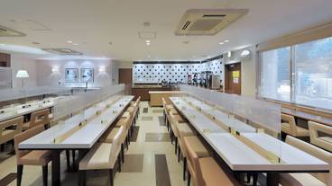 朝食スペース / 5