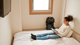 エコノミー ダブルルーム セミダブルベッド 1 台 禁煙 浴槽