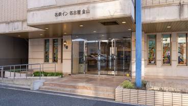 施設の入り口 / 16