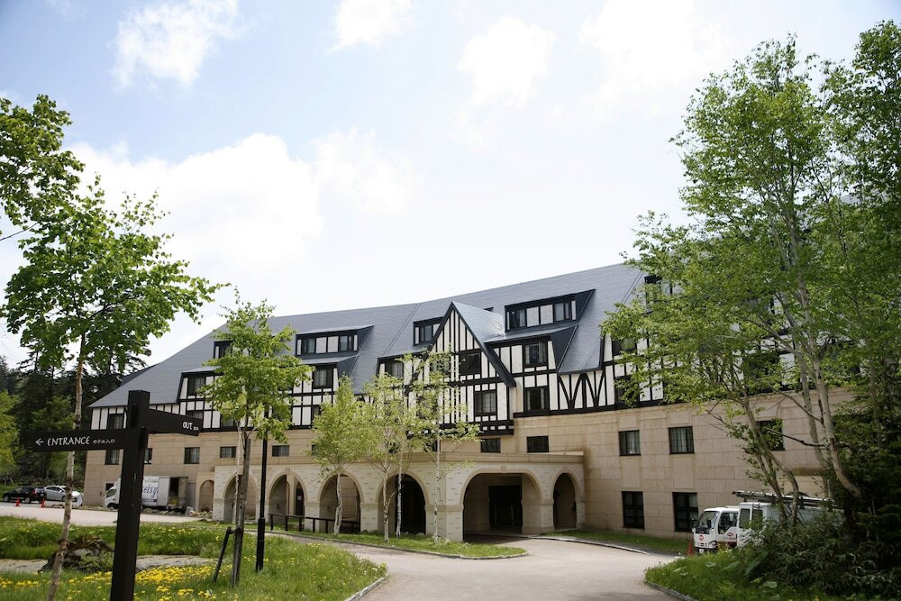 2.山荘風のホテルで朝ごはんや雄大な眺めを楽しむ「ラビスタ大雪山」3917188