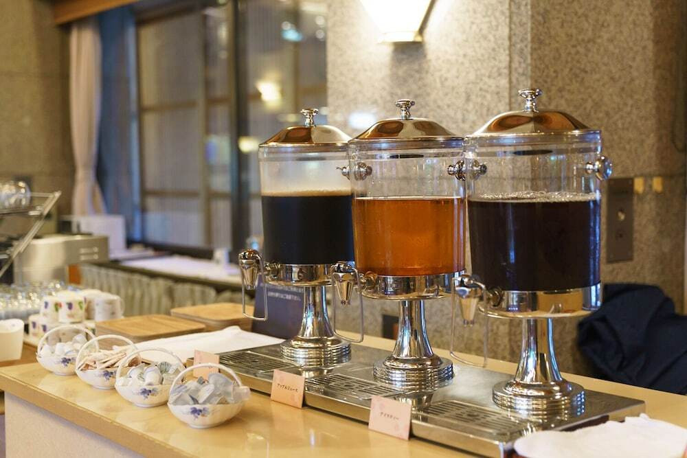 ロビーラウンジ