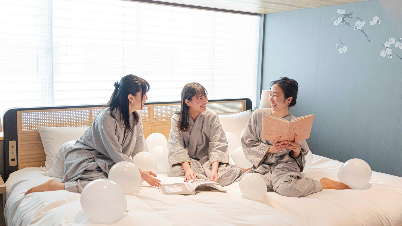 ついでにホテルステイで気分をもっと上げよう！3749782