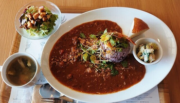 「ナチュラルキッチン キュレル」 料理 127991718 スパイスエビカレー