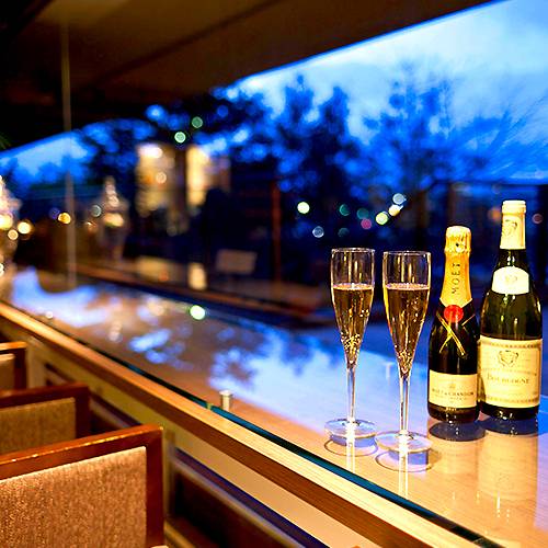 テラスラウンジ「季」① / 2