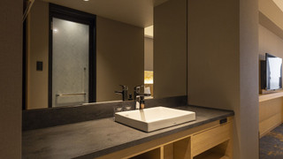 デラックスツイン和（NAGOMI）2名利用 シングルベッド2台とお布団一組 禁煙