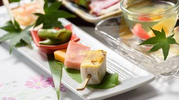 食事・飲み物 / 6