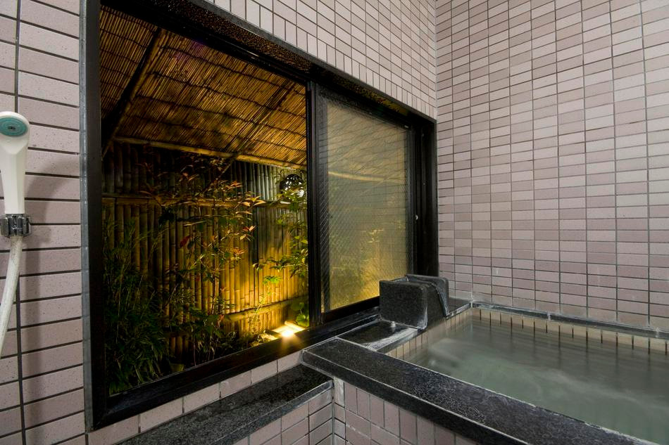 三島の中心街にありながら目の前のせせらぎに心安らげるホテル4023516