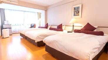 スイートルーム ３ベッド / 2