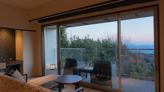 [源泉掛流し露天風呂] オーシャンビュー 2階ツイン