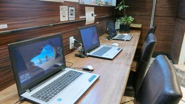 ビジネスセンター / 8