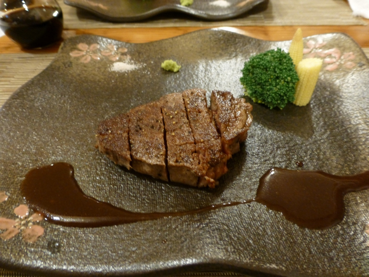 3室限定の隠れ家宿で、器まで美しいコースディナーを味わって3911613