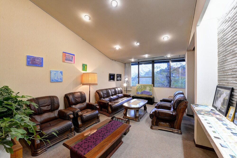 ロビー応接スペース