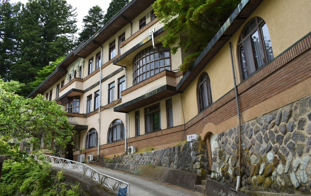 太古館（こちらに食事会場がある）