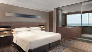 ジュニア スイート シングルベッド 1 台 ガーデンビュー