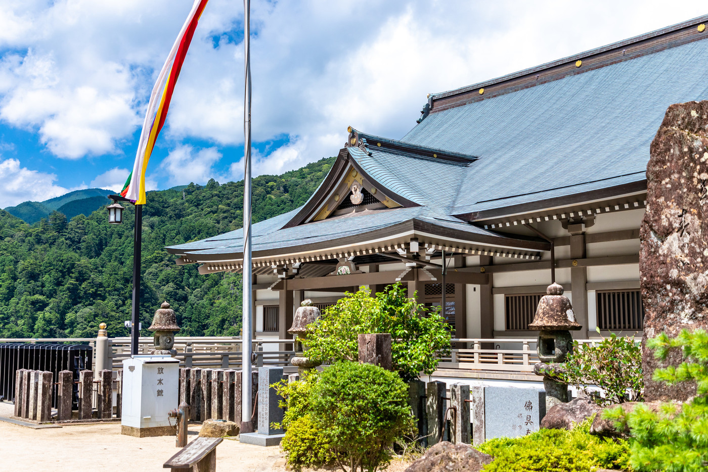 那智山 青岸渡寺境内