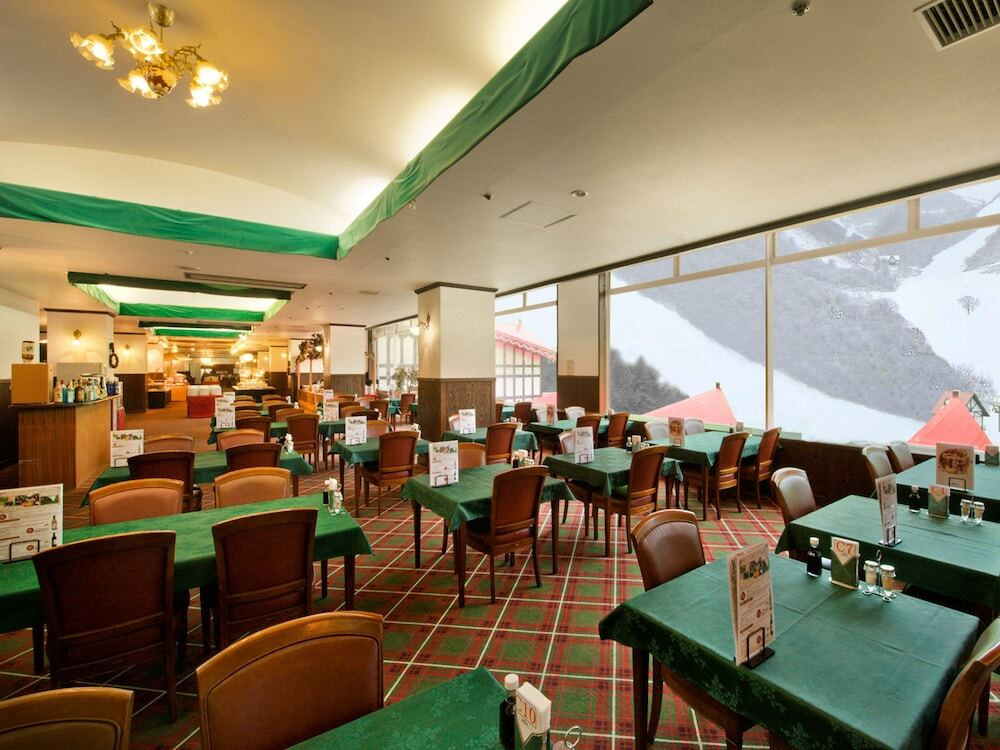 レストラン「アルプス」